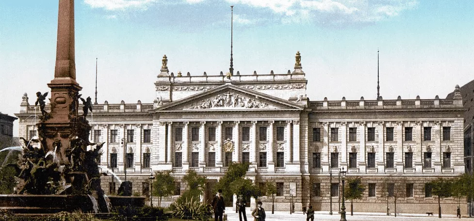 Leipzig University of 1900 front view